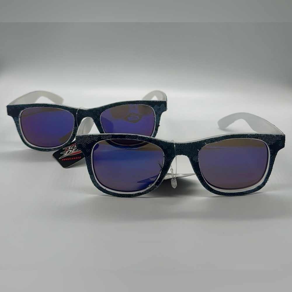 2 Pairs Pugs Blue  “Screamin’ Dealz” Sunglasses, sunglasses.